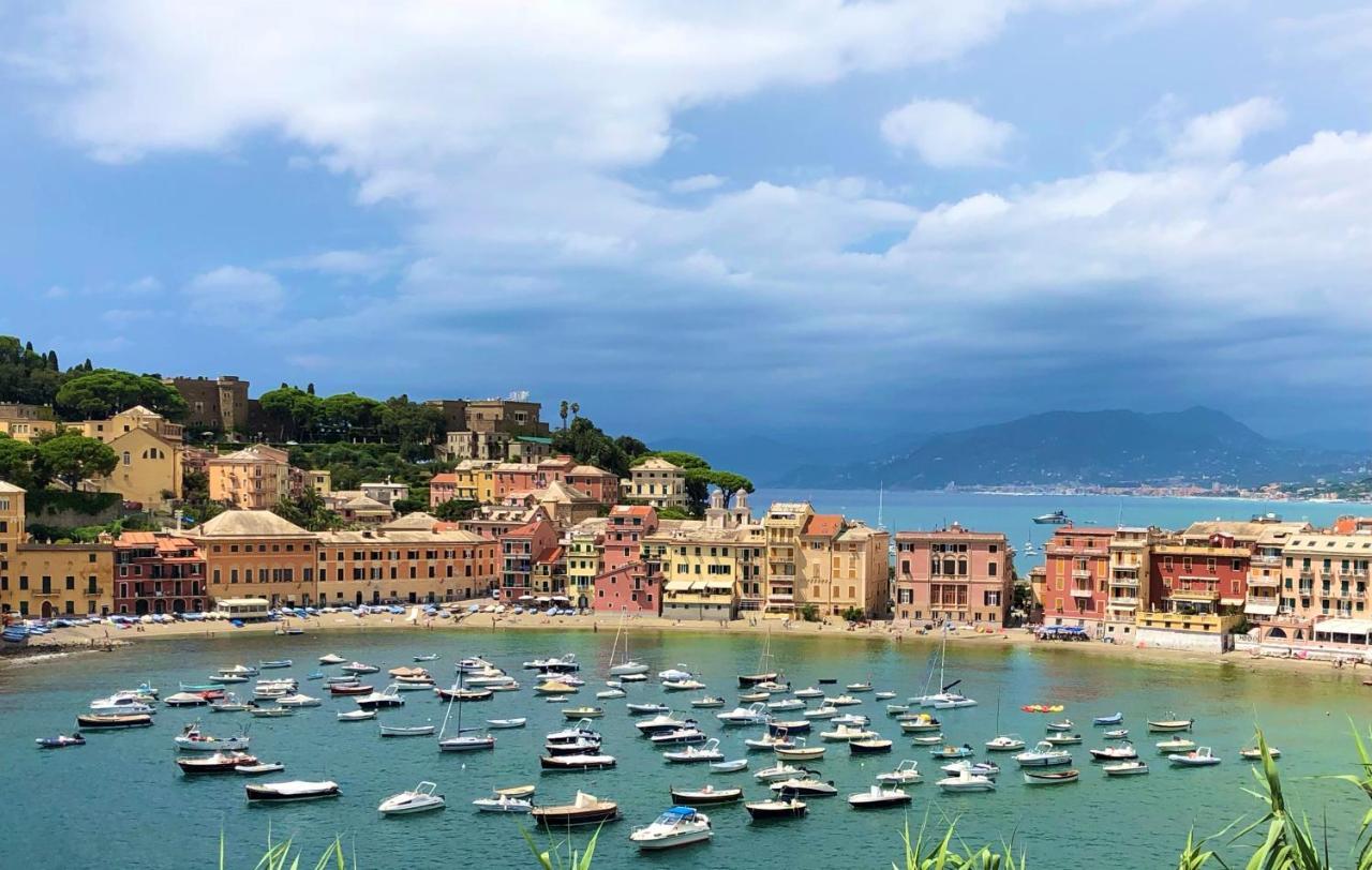Bella vacanza - city center -air conditioning -WI-FI Rapallo Esterno foto